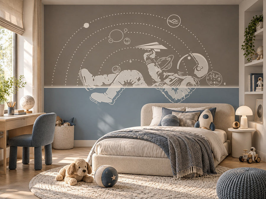 Papier peint astronaute au repos posé dans une chambre d'enfant