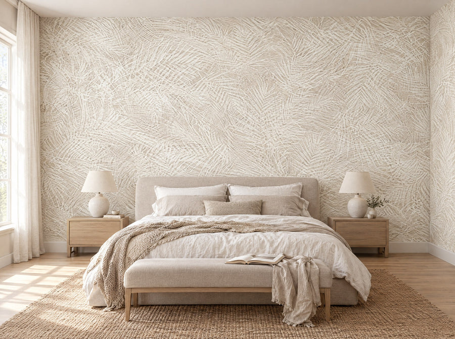 Papier peint feuillage blanc cassé posé dans une chambre
