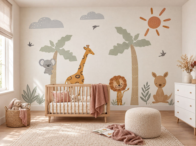 Papier peint girafe et lion posé dans une chambre de bébé